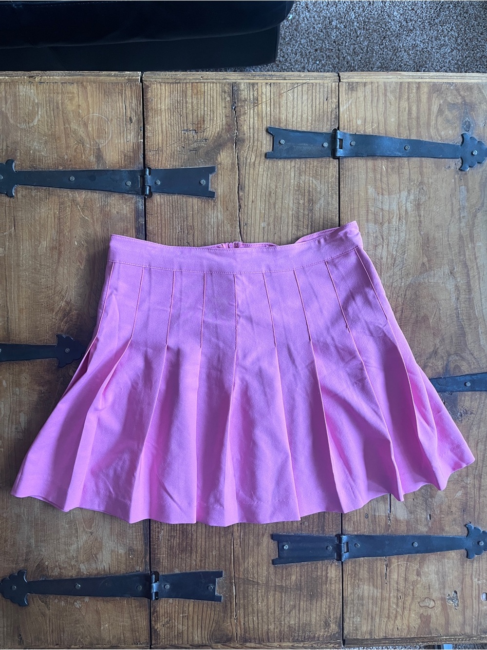 Love Tree Pleated Pink Mini Skirt